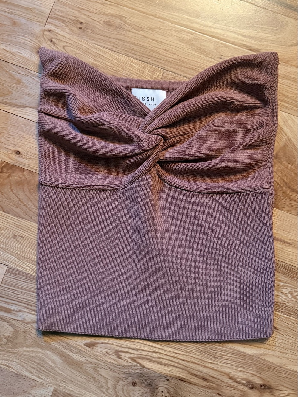 Dissh Knit Twist-Front strapless Top